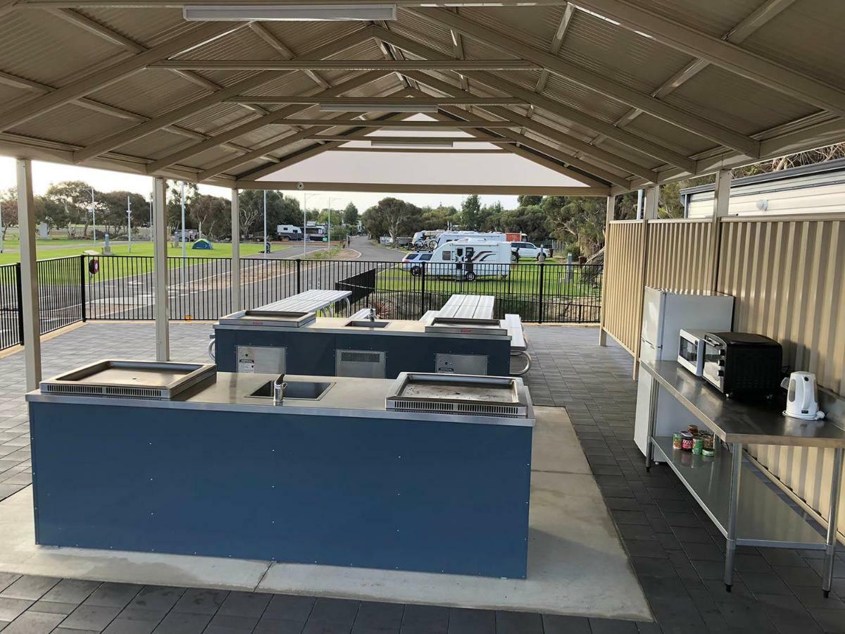 Big4 Bunbury Riverside Holiday Park Eaton Екстериор снимка